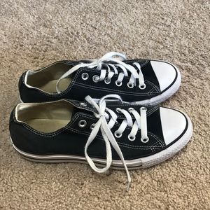 Black converse